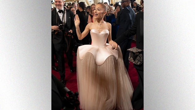 ‘Meet the Parents’ sequel ‘Focker In-Law,’ starring Ariana Grande, gets release date