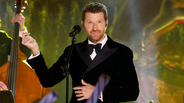 Brett Eldredge brings the summer fun with ‘Kiss Me in the Moonlight’