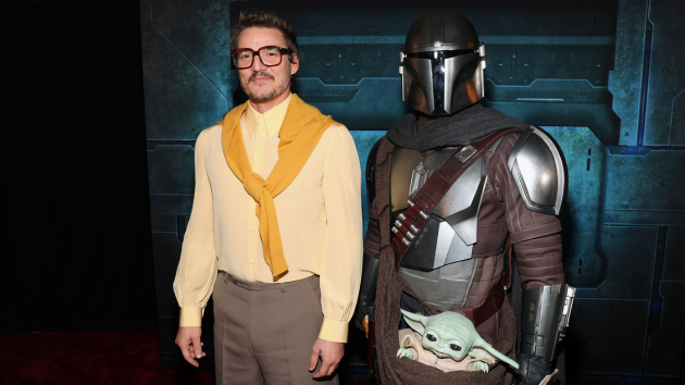 Pedro Pascal surprises Disneyland guests in costume as the Mandalorian
