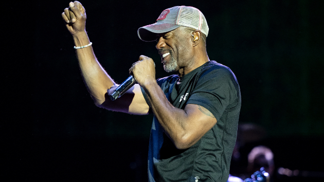 Darius Rucker mixes fireworks, fun and golf in Dallas July 4