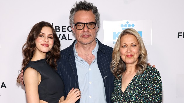 ‘Alice and Steve’ stars talk ruining the friendship in new Hulu series