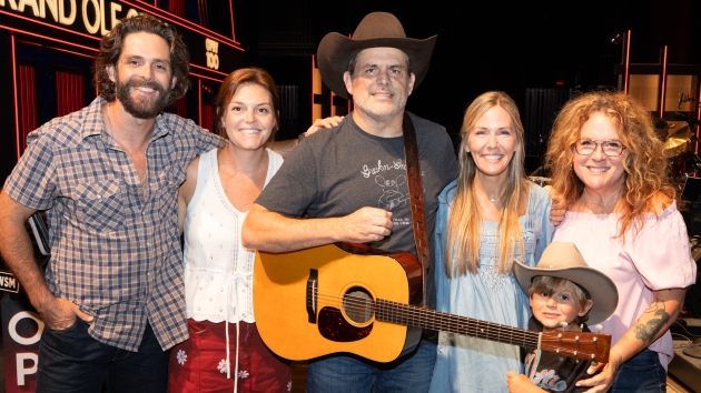 TR’s dad, Rhett Akins, to be inducted as newest member of Grand Ole Opry