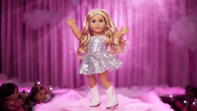 XXX’s and OOO’s: Megan Moroney’s an American Girl, y’all